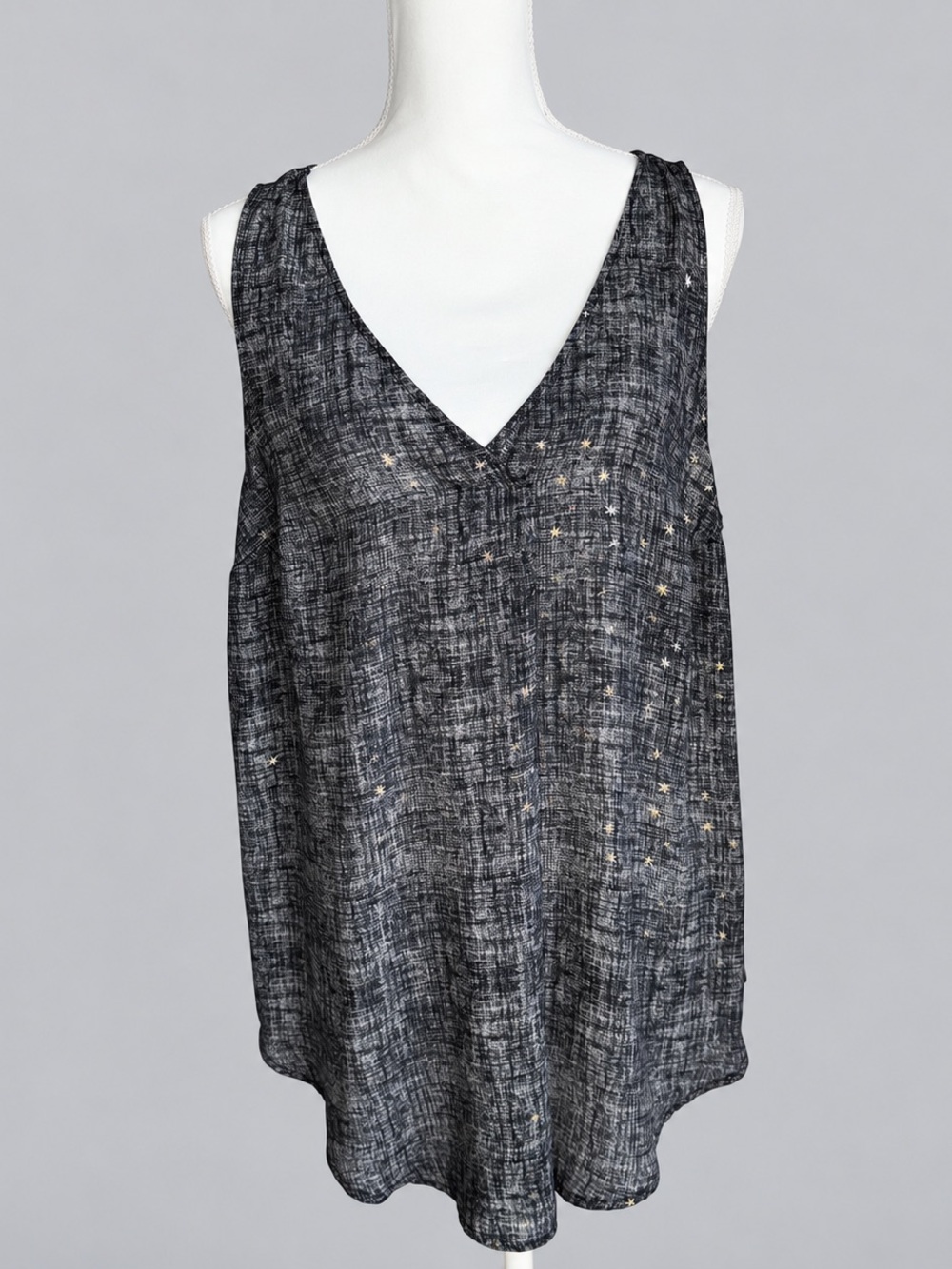 Torrid Black Gray Metallic Star Celestial Tank Blouse Size 0 - Picture 1 of 9
